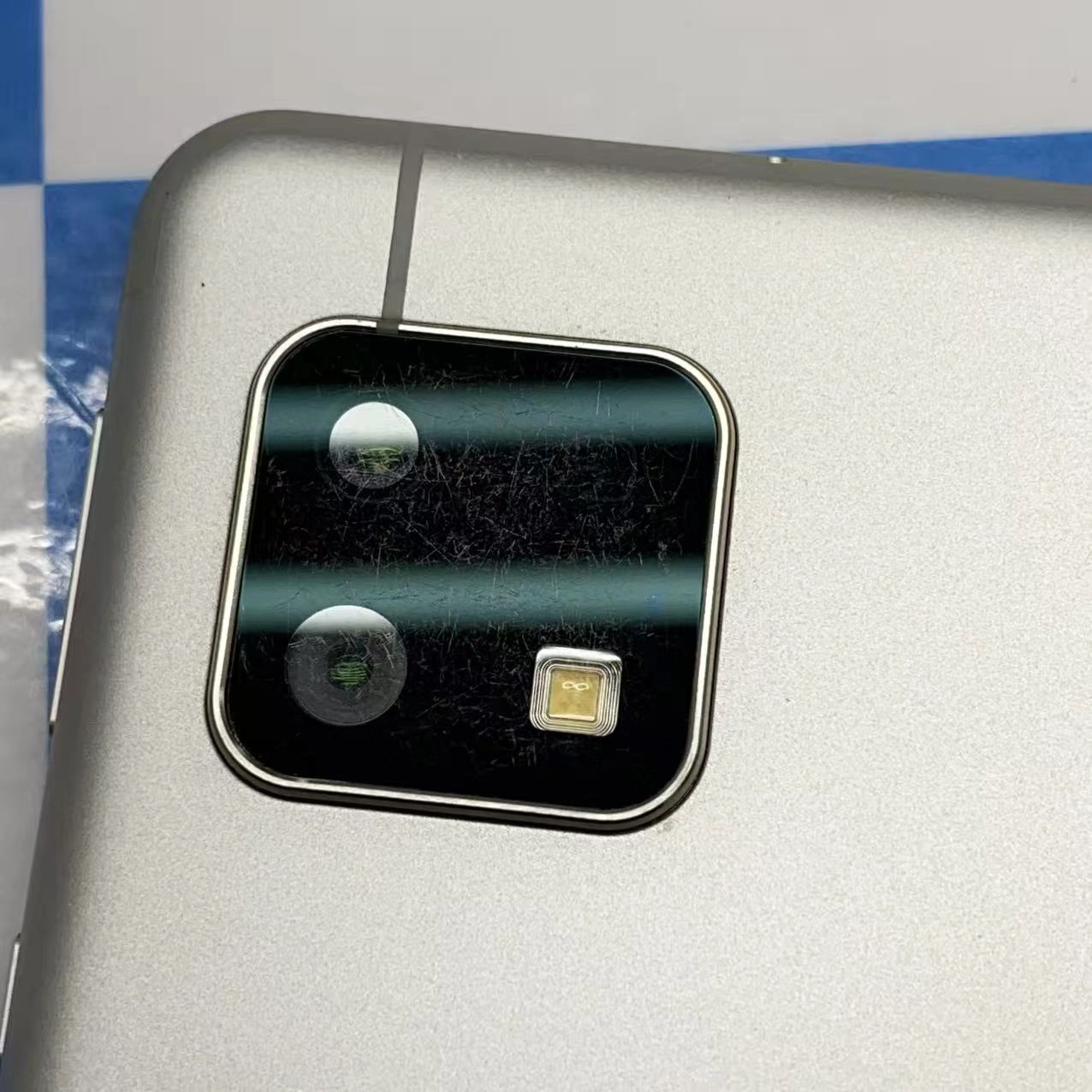 AQUOS sense4 basic 64GB シルバー A003SH Y!mobile版SIMフリー