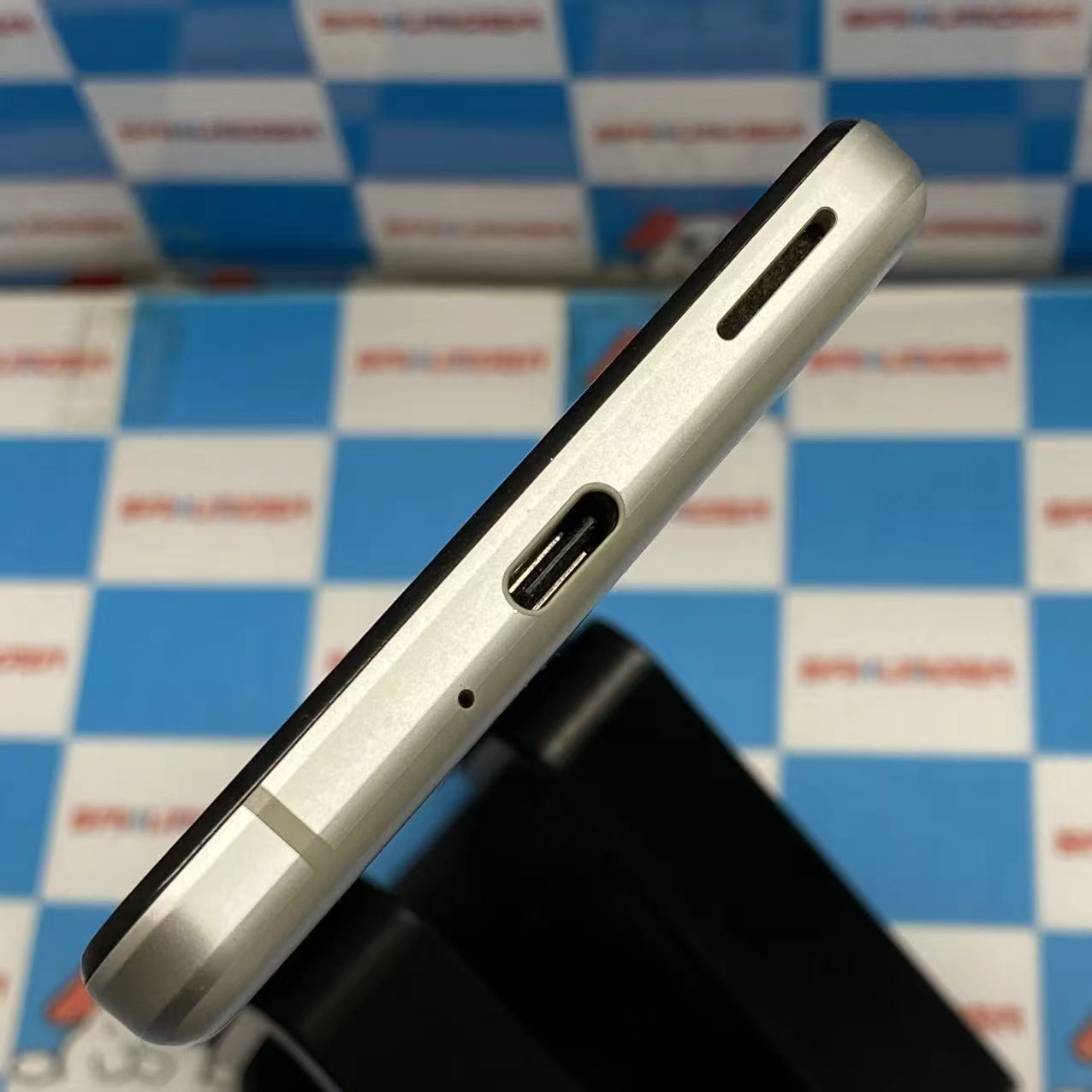 AQUOS sense4 basic 64GB シルバー A003SH Y!mobile版SIMフリー