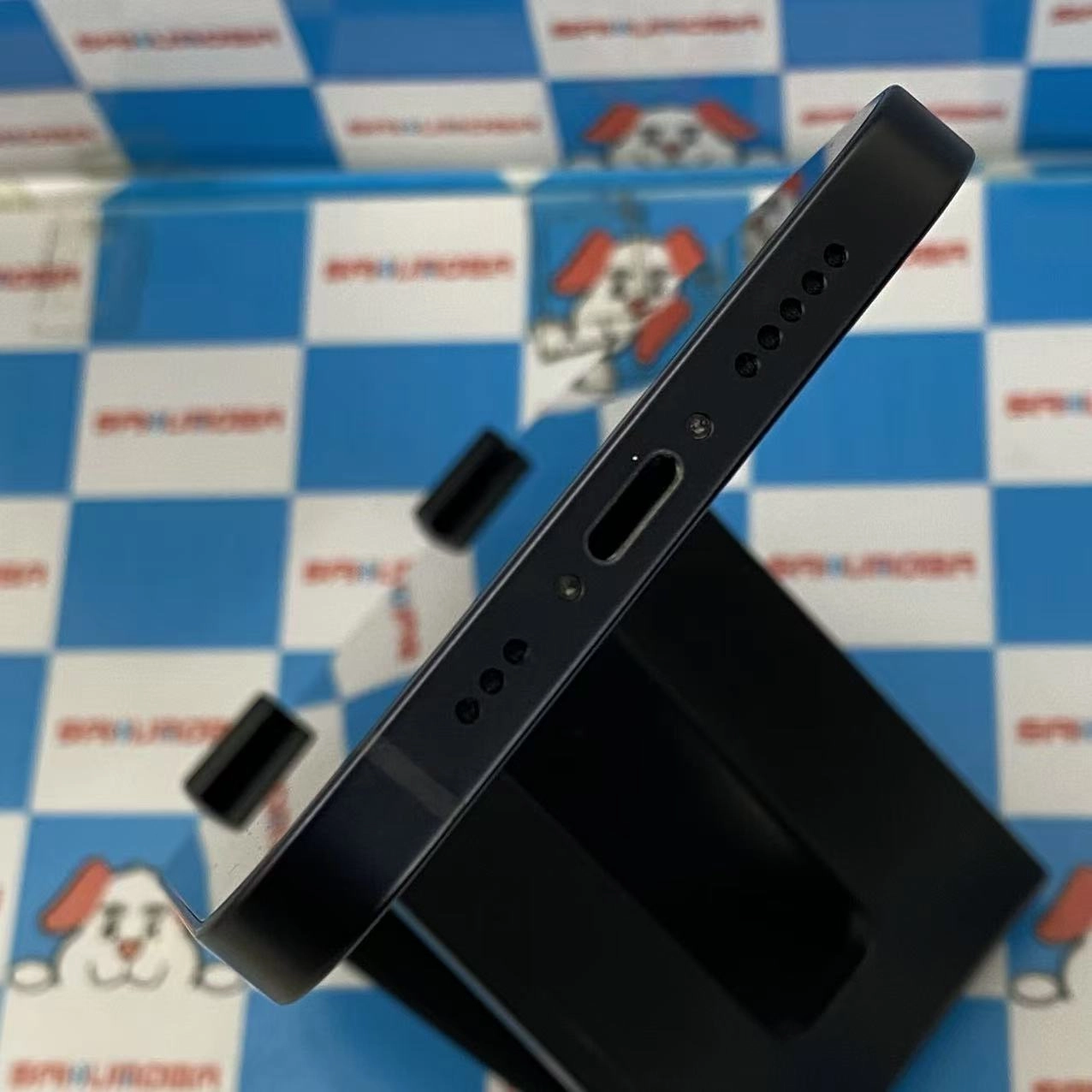 iPhone12 128GB ブラック MGHU3J/A SIMロック解除済 docomo極美品