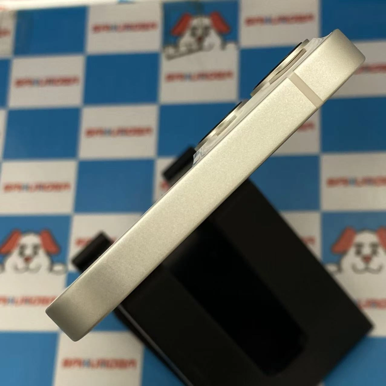 iPhone13 128GB スターライト MLND3J/A docomo版SIMフリー 美品