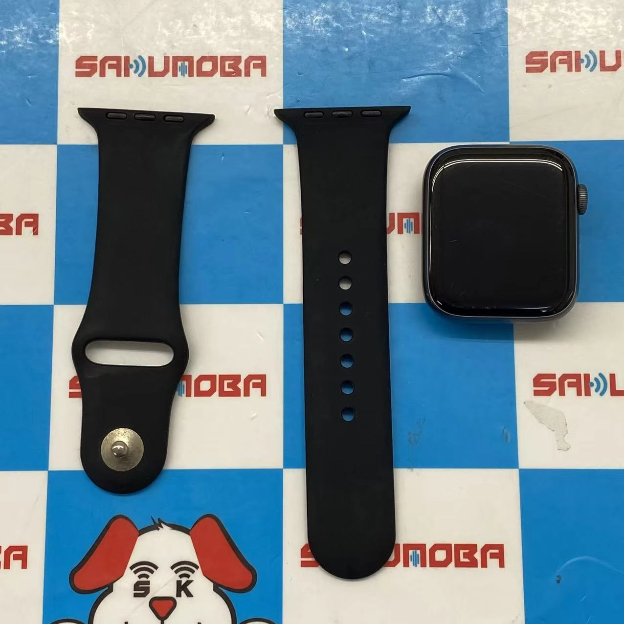 Watch Series 4 Nike GPS+Cellular 44MM 16GB スペースグレイ MTXM2J/A SIMフリー 訳あり品