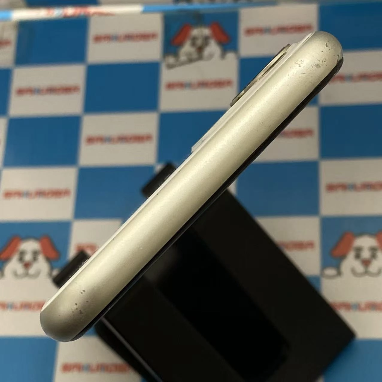 iPhone11 128GB ホワイト MWM22J/A AU版SIMフリー ジャンク品 au