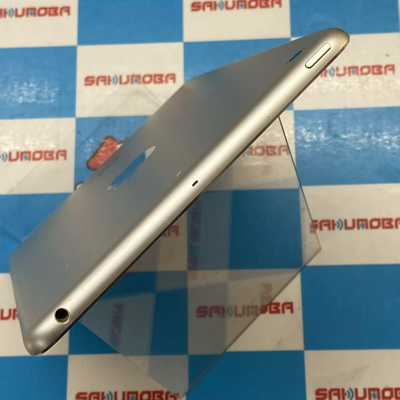 iPad mini 第2世代 Wi-Fiモデル 64GB シルバー ME281J/A ジャンク品