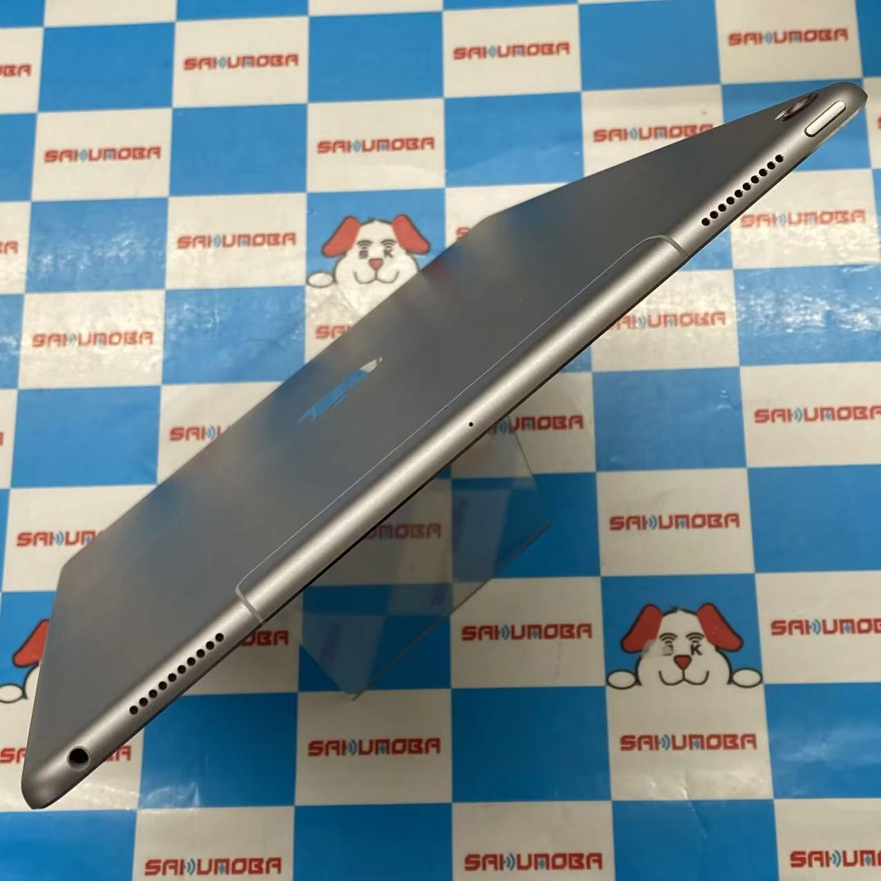 iPad Pro 12.9インチ 第2世代 Wi-Fi+Cellular モデル 64GB NQED2J/A docomo版SIMフリー 訳あり品 スペースグレイ