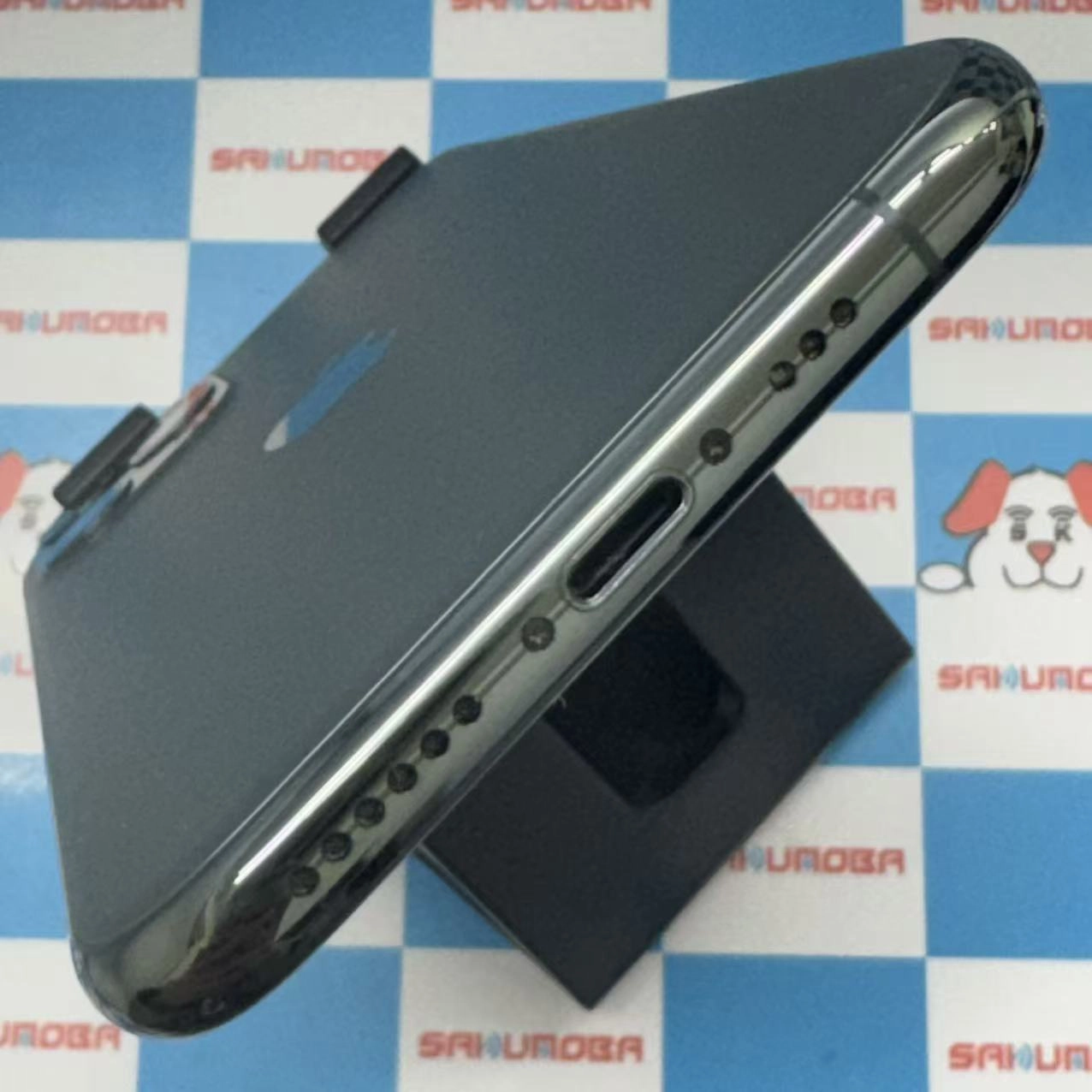 iPhone11 Pro 64GB ミッドナイトグリーン MWC62J/A SIMロック解除済 docomo