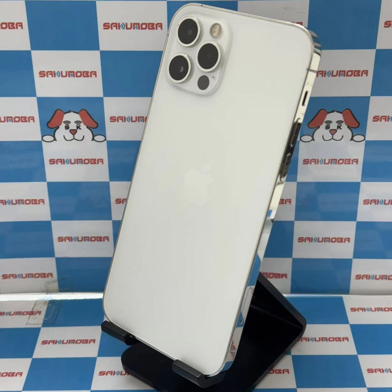 iPhone12 Pro 512GB シルバー NGMG3J/A SIMロック解除済 docomo版SIMフリー