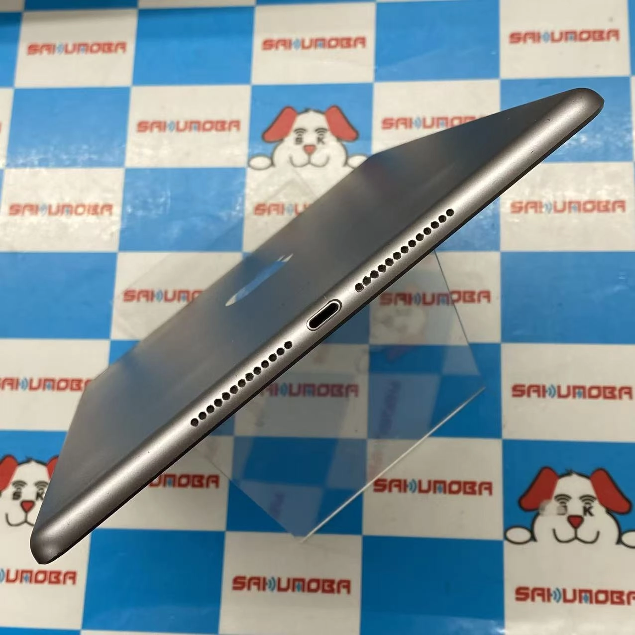 iPad 第6世代 Wi-Fi+Cellularモデル 32GB スペースグレイ NR6N2J/A AU版SIMフリー ジャンク品