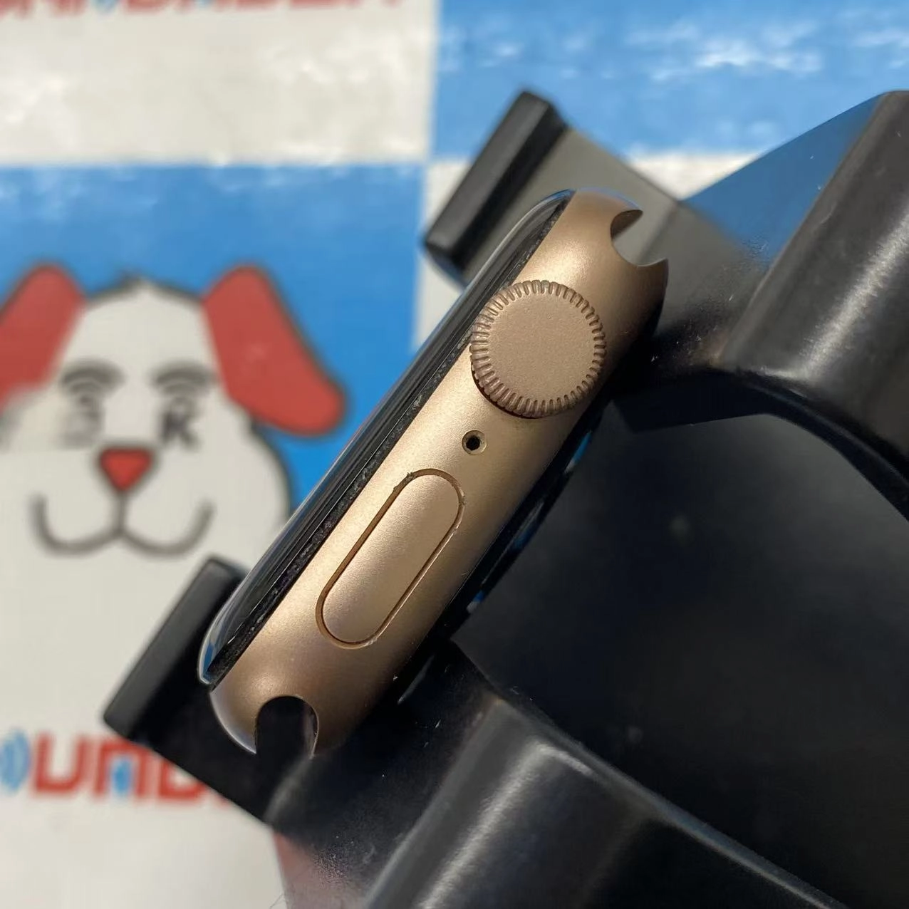 Apple Watch SE 第1世代 40mm GPSモデル ゴ-ルド MYDN2J/A ジャンク品