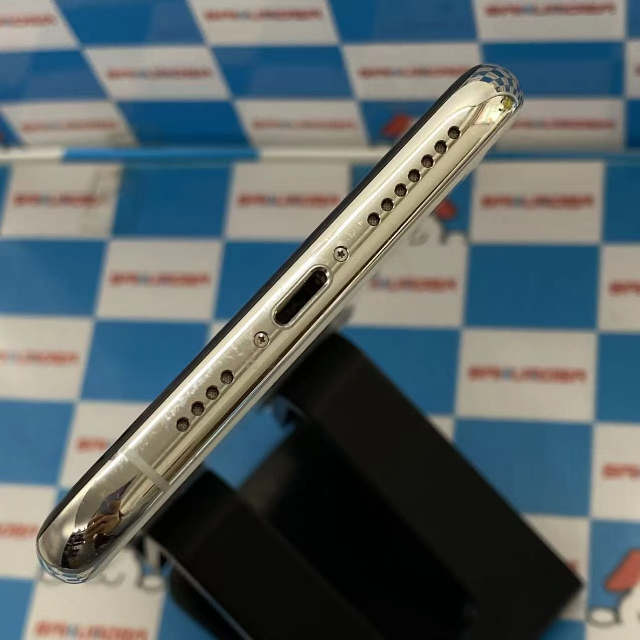 iPhone11 Pro Max 256GB シルバー MWHK2J/A Apple版SIMフリー 訳あり品