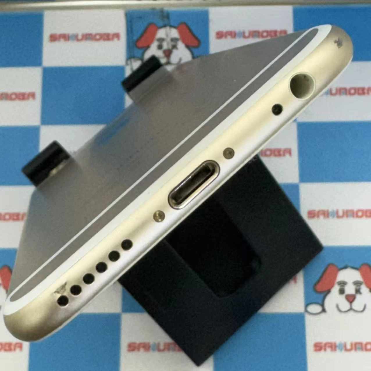 iPhone6 16GB ゴ-ルド MG492J/A docomo版SIMフリー