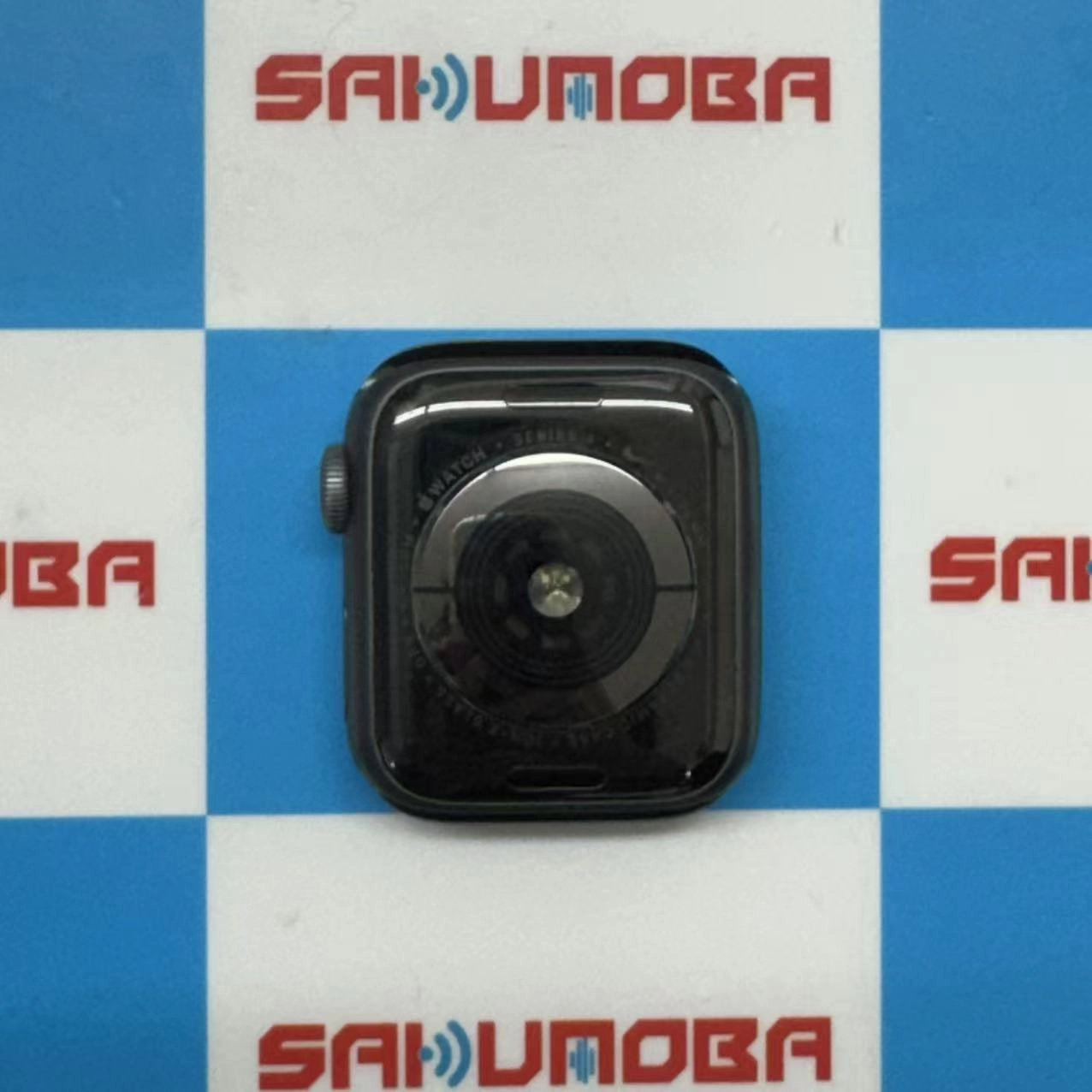 Apple Watch Nike+ Series4 40mm GPSモデル ** スペースグレイ MU6J2J/A