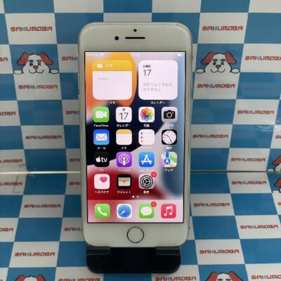 iPhone7 au版SIMフリー 32GB MNCF2J/A A1779 極美品