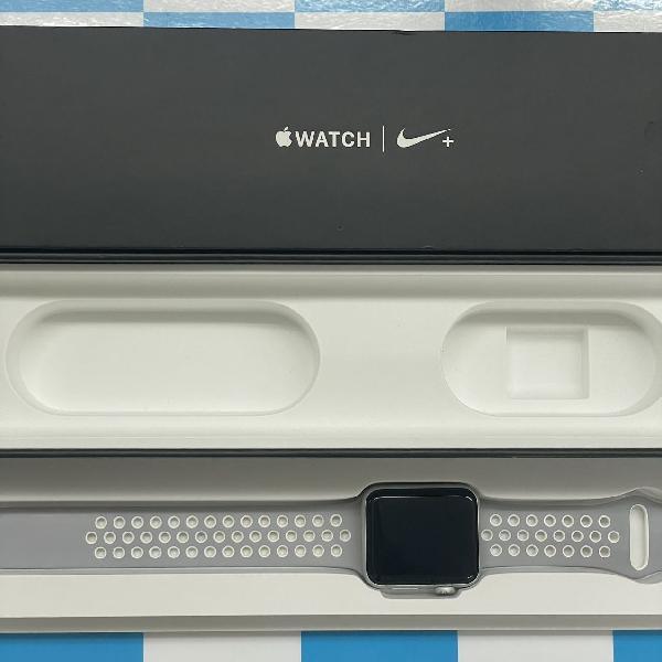 Apple Watch Series 2 MNNT2TA/A A1758-正面