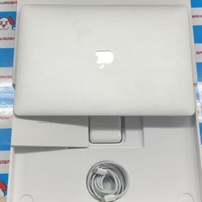 MacBook Air Retina 13インチ 2020  1.1GHz デュアルコアIntel Core i3 8GB 256GB