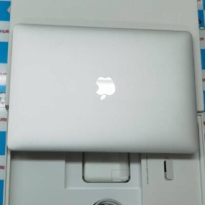 MacBook Pro 13インチ 2019 Thunderbolt 3ポートx 2  16GB 256GB G0W73J/A 新品同様