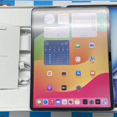 iPad Air 第6世代 13インチ Wi-Fiモデル 256GB MV2F3J/A A2898 新品同様