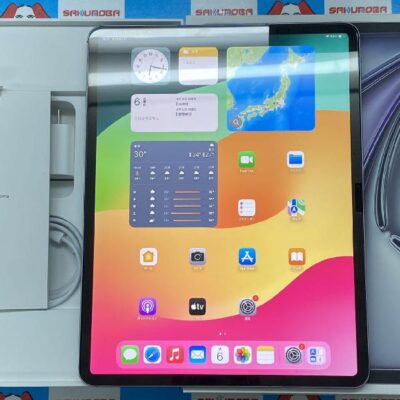 iPad Air 第6世代 13インチ SoftBank版SIMフリー 128GB MV6Q3J/A A2899 新品同様