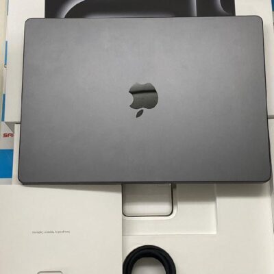 MacBook Pro 14インチ Late 2023 M3 Pro  18GB 512GB MRX33J/A 極美品