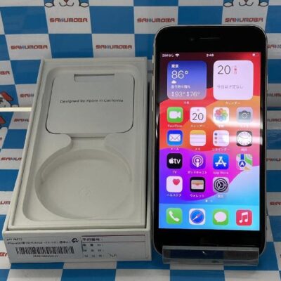 iPhoneSE 第3世代 docomo版SIMフリー 64GB MMYD3J/A A2782 極美品