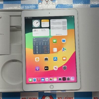 iPad 第6世代 Wi-Fiモデル 32GB MR7G2J/A A1893 極美品