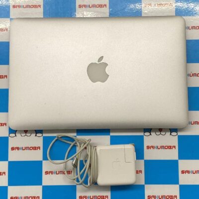 MacBook Air 11インチ Early 2015  4GB 128GB MJVM2J/A 美品