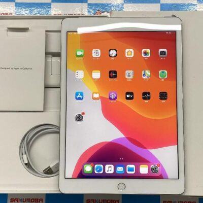 iPad 第7世代 SoftBank版SIMフリー 32GB MW6C2J/A A2198 新品同様