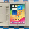 iPad 第8世代 Wi-Fiモデル 32GB MYLC2J/A A2270 極美品-正面