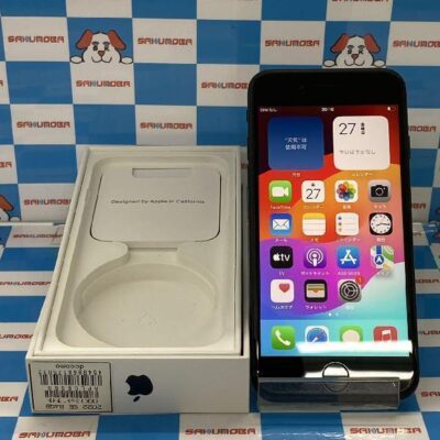 iPhoneSE 第3世代 docomo版SIMフリー 64GB MMYC3J/A A2782