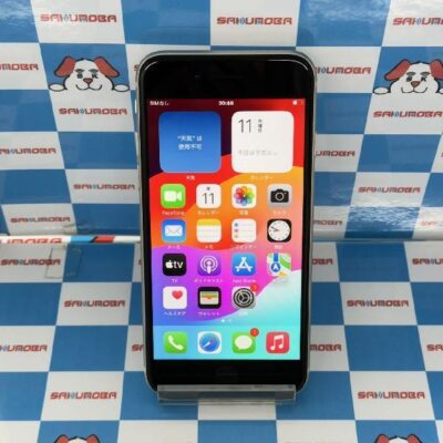 iPhoneSE 第3世代 docomo版SIMフリー 64GB MMYD3J/A A2782 美品