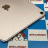 iPad Air 第5世代 au版SIMフリー 64GB MM6T3J/A A2589 美品-上部