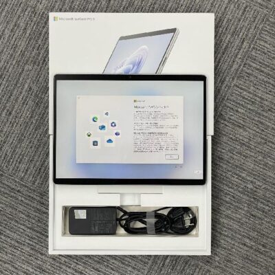 Surface Pro 9 Wi-Fiモデル 256GB QIL-00011 極美品