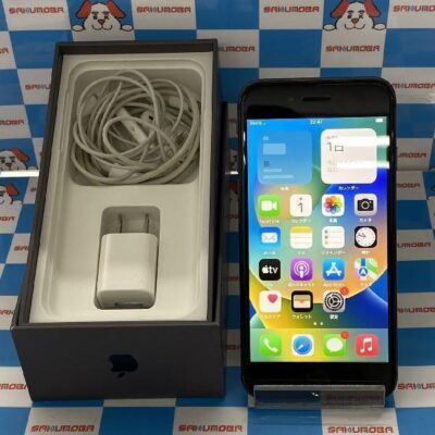 iPhone8 docomo版SIMフリー 256GB NQ842J/A A1906 新品同様品