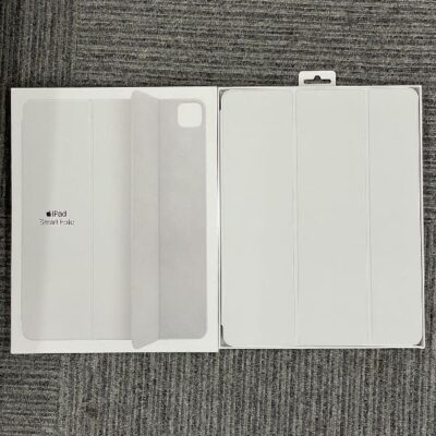 12.9インチiPad Pro 用 Smart Folio  MJMHЗFE/A 美品