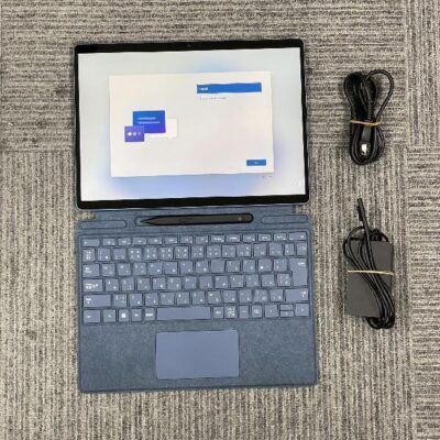 Surface Pro 9 Wi-Fiモデル 256GB QIL-00045 極美品