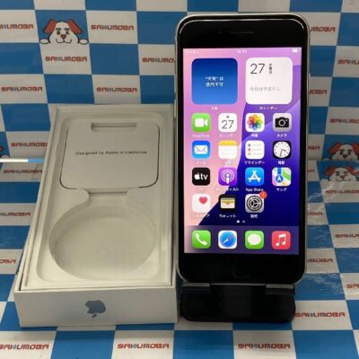 iPhoneSE 第3世代 docomo版SIMフリー 128GB MMYG3J/A A2782 極美品