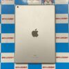 iPad 第8世代 Wi-Fiモデル 32GB MYLA2J/A A2270 極美品-裏