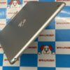 iPad 第5世代 Wi-Fiモデル 32GB MP2G2J/A A1822-上部