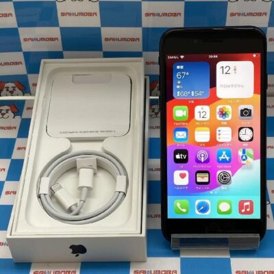 iPhoneSE 第3世代 Apple版SIMフリー 64GB MMYC3J/A A2782開封未使用品