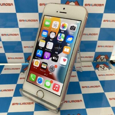 iPhoneSE au版SIMフリー 64GB MLXQ2J/A A1723