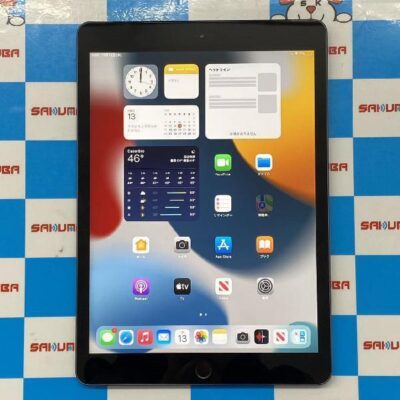 iPad 第8世代 docomo版SIMフリー 32GB MYMH2J/A A2429 極美品