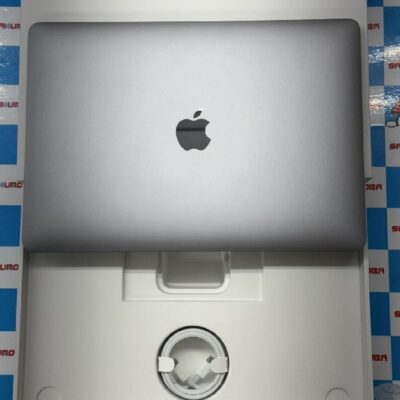 MacBook Air Retina 13インチ 2020 512GB MVH22J/A A2179 極美品