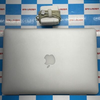 MacBook Air 13インチ Early 2015  2.2GHz Core i7 8GB 128GB A1466