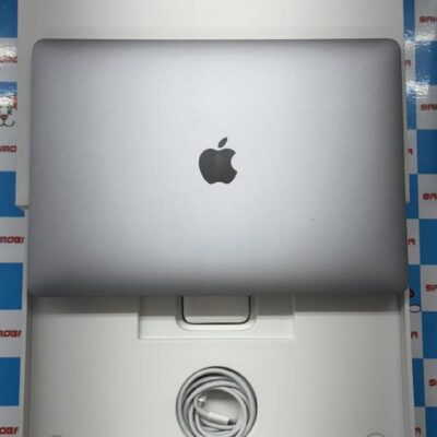 MacBook Air M1 2020 256GB MGN63J/A A2337 美品