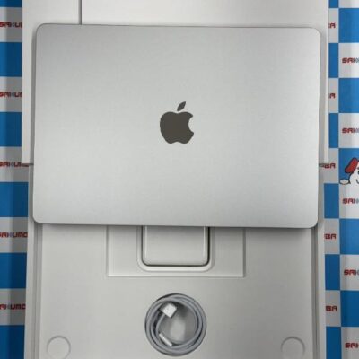 MacBook Air M2 2022 512GB A2681 新品同様