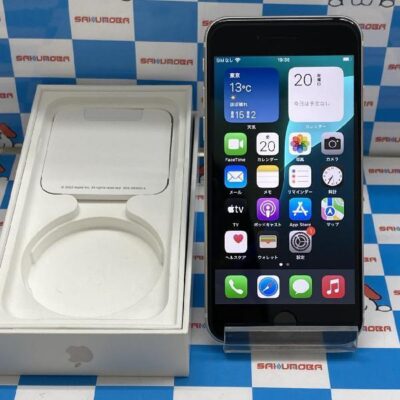 iPhoneSE 第3世代 au版SIMフリー 64GB MMYD3J/A A2782