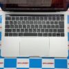 MacBook Pro 13インチ 2018 2.3GHz Core i5 8GB 256GB MR9U2J/A 極美品-上部