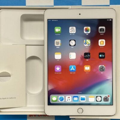 iPad mini 第3世代 Wi-Fiモデル 64GB MGGT2J/A A1599 美品