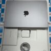 MacBook Air M2 2022 8GB 256GB MLXW3J/A 新品同様-正面