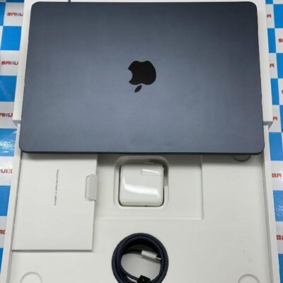 MacBook Air M2 2022  8GB 256GB MLY33J/A 極美品