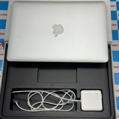 Macbook Air 13インチ 2017  1.8GHz Core i5 8GB 256GB MQD42J/A 美品